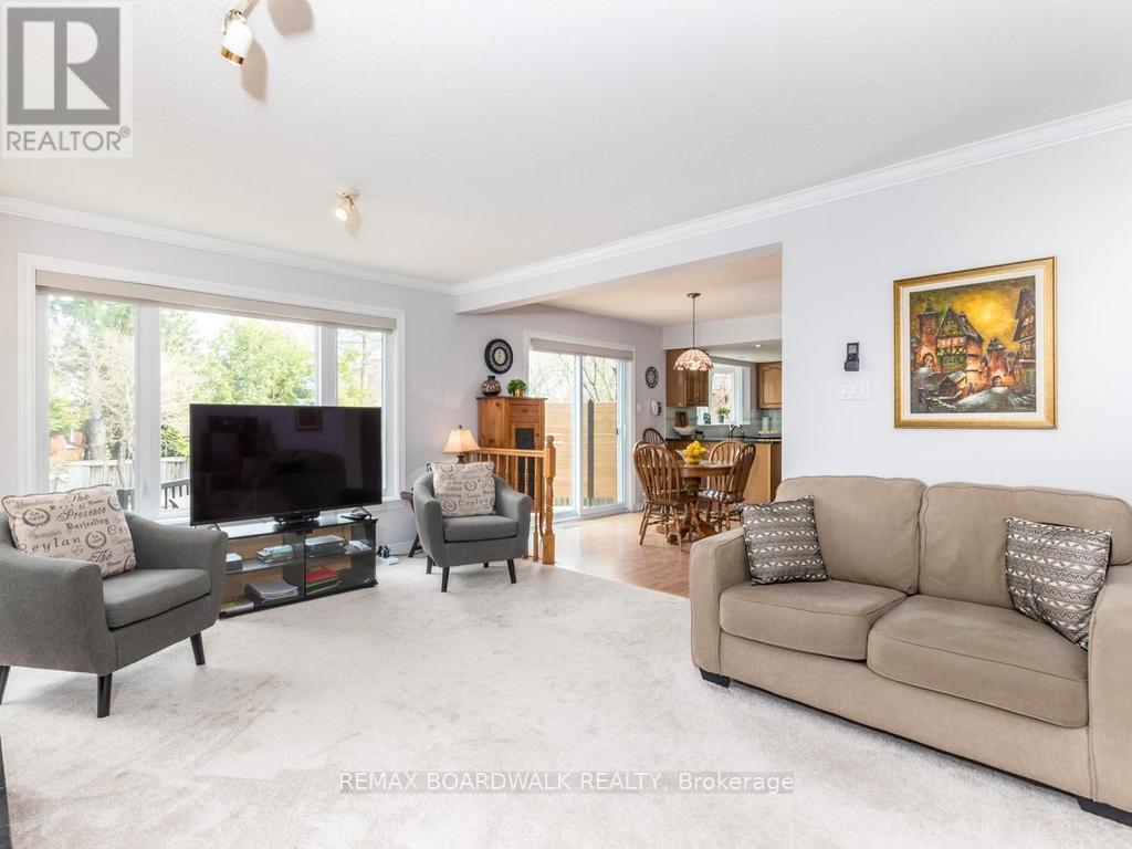 42 Slade Crescent, Ottawa, Ontario  K2K 2K9 - Photo 19 - X13092470
