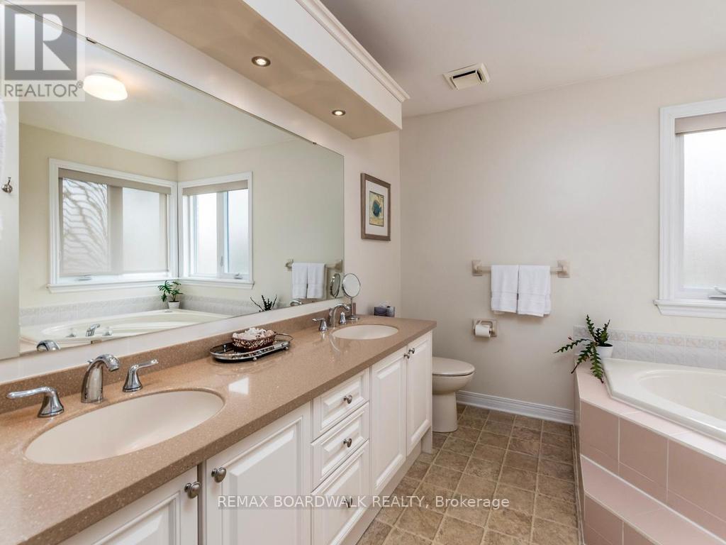 42 Slade Crescent, Ottawa, Ontario  K2K 2K9 - Photo 24 - X13092470