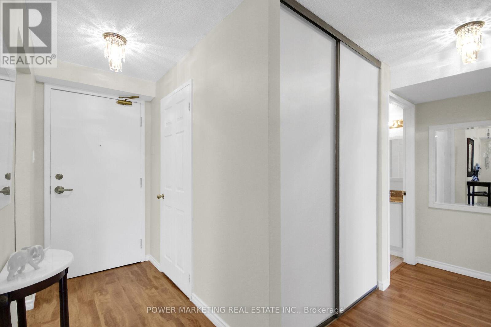 212 - 1440 Heron Road, Ottawa, Ontario  K1V 0X2 - Photo 9 - X13092610