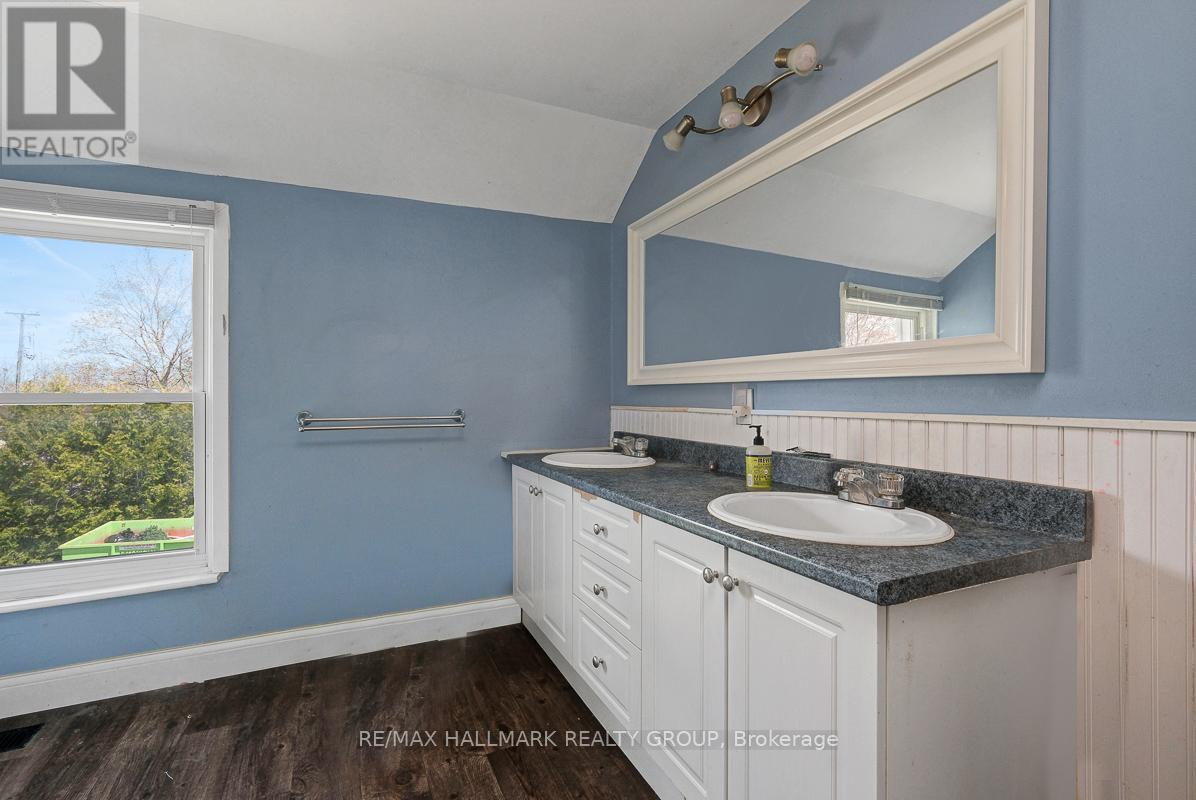 20 Brock Street S, Perth, Ontario  K7H 1Z1 - Photo 20 - X13092718