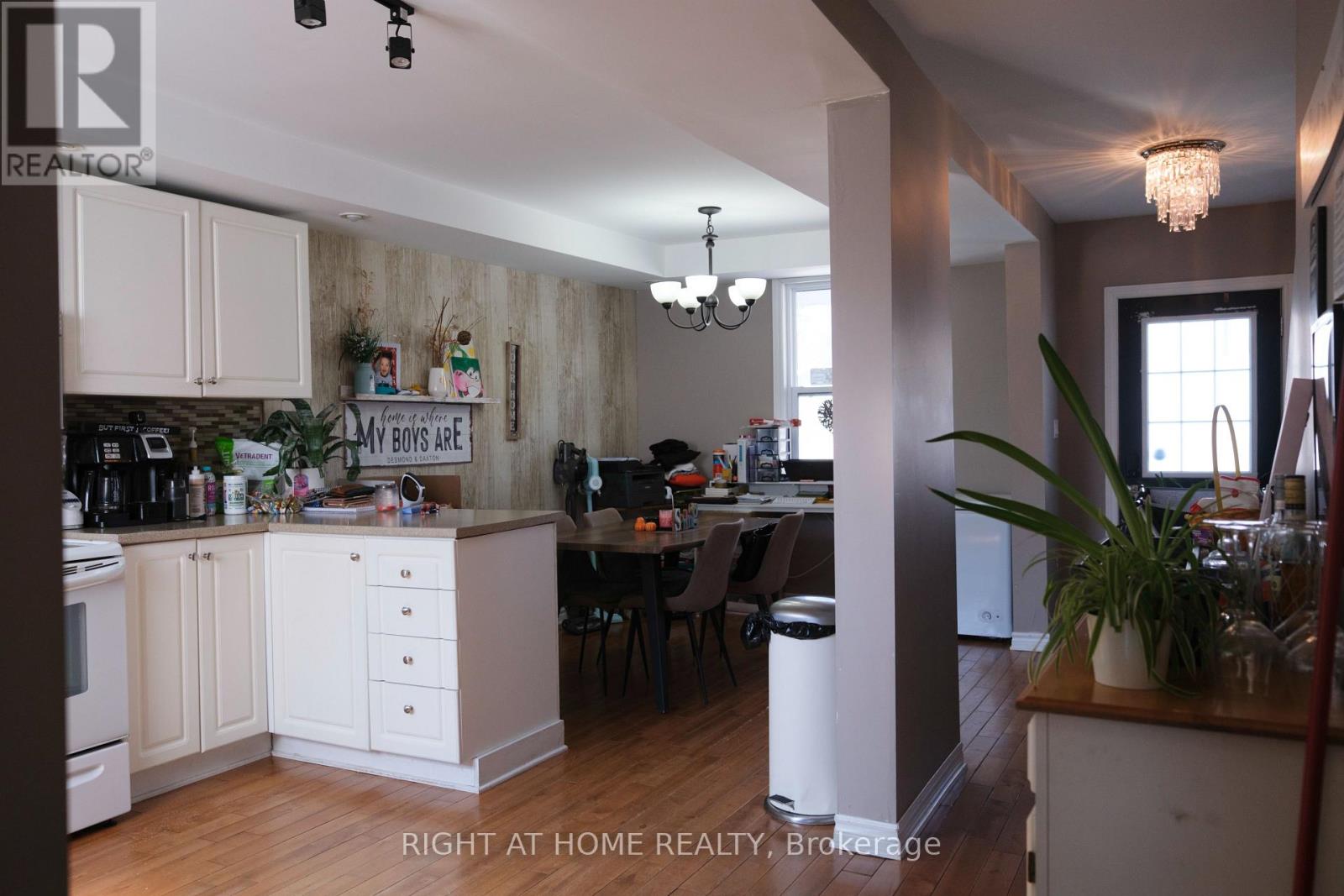 245 Harriet Street, Arnprior, Ontario  K7S 2T4 - Photo 4 - X13094312