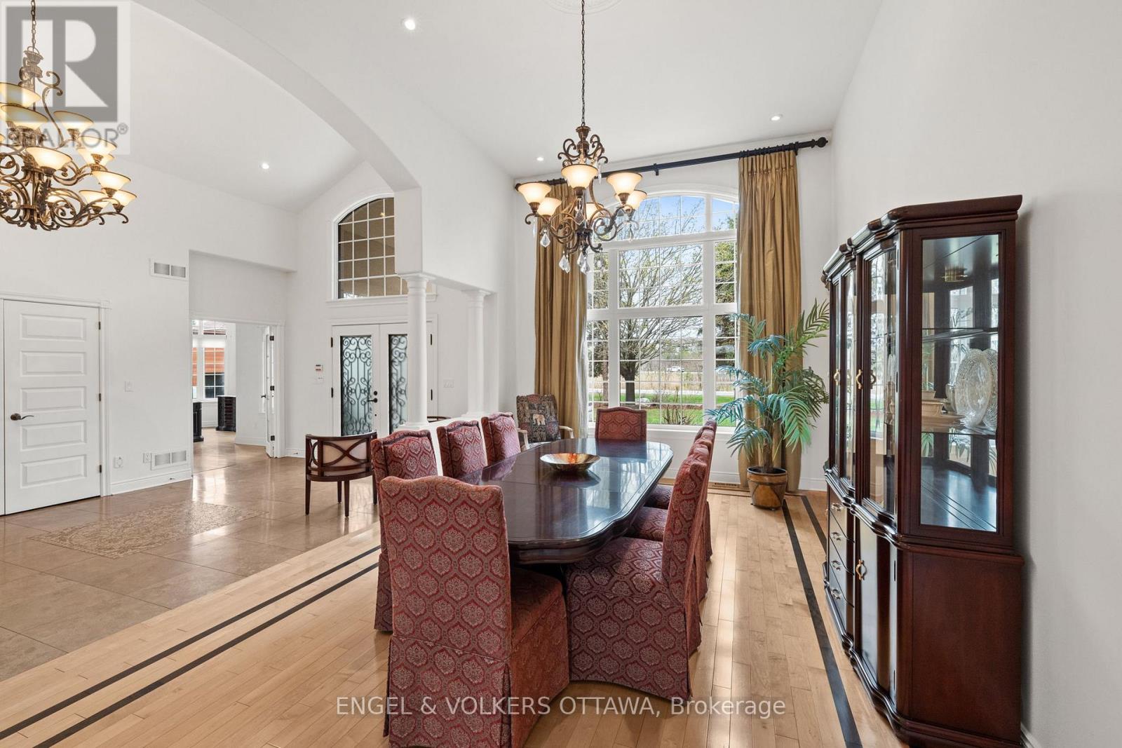 25 Winding Way, Ottawa, Ontario  K2C 3H1 - Photo 7 - X13094688