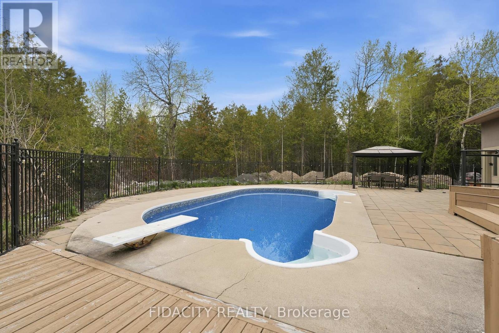 101 Sentinel Pine Way, Ottawa, Ontario  K0A 1L0 - Photo 39 - X13095568