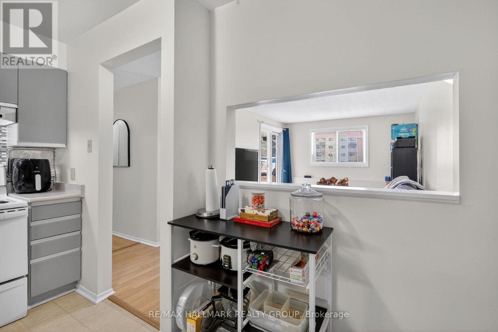 102 - 280 Brittany Drive, Ottawa, Ontario  K1K 4M4 - Photo 11 - X13095686