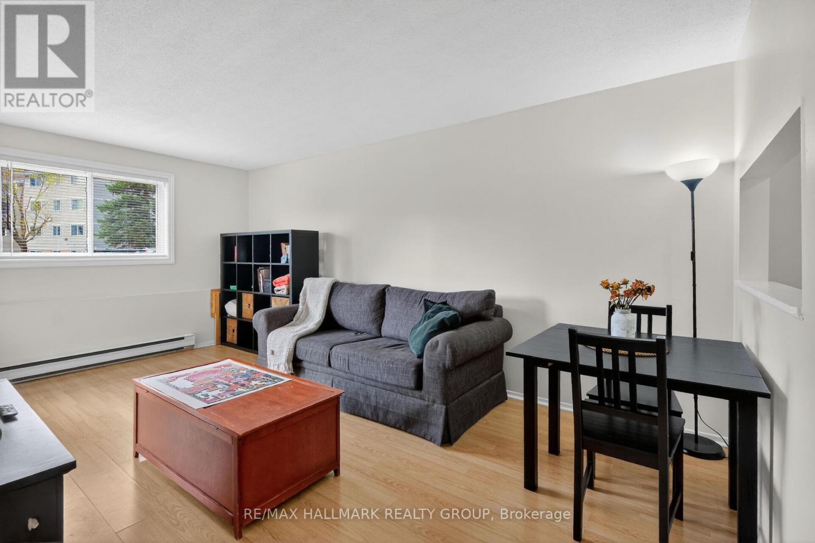 102 - 280 Brittany Drive, Ottawa, Ontario  K1K 4M4 - Photo 3 - X13095686
