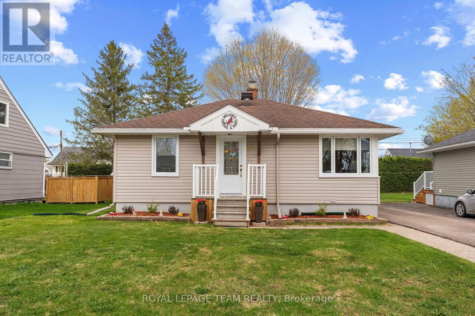 361 ARCHIBALD AVENUE, Renfrew, Ontario