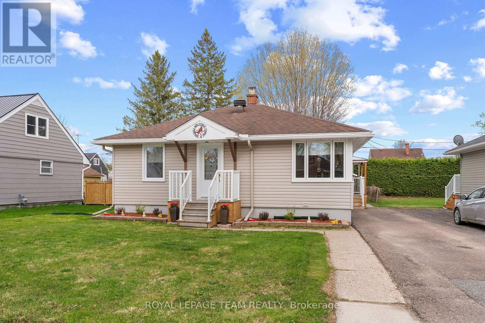 361 Archibald Avenue, Renfrew, Ontario  K7V 3A5 - Photo 2 - X13096494