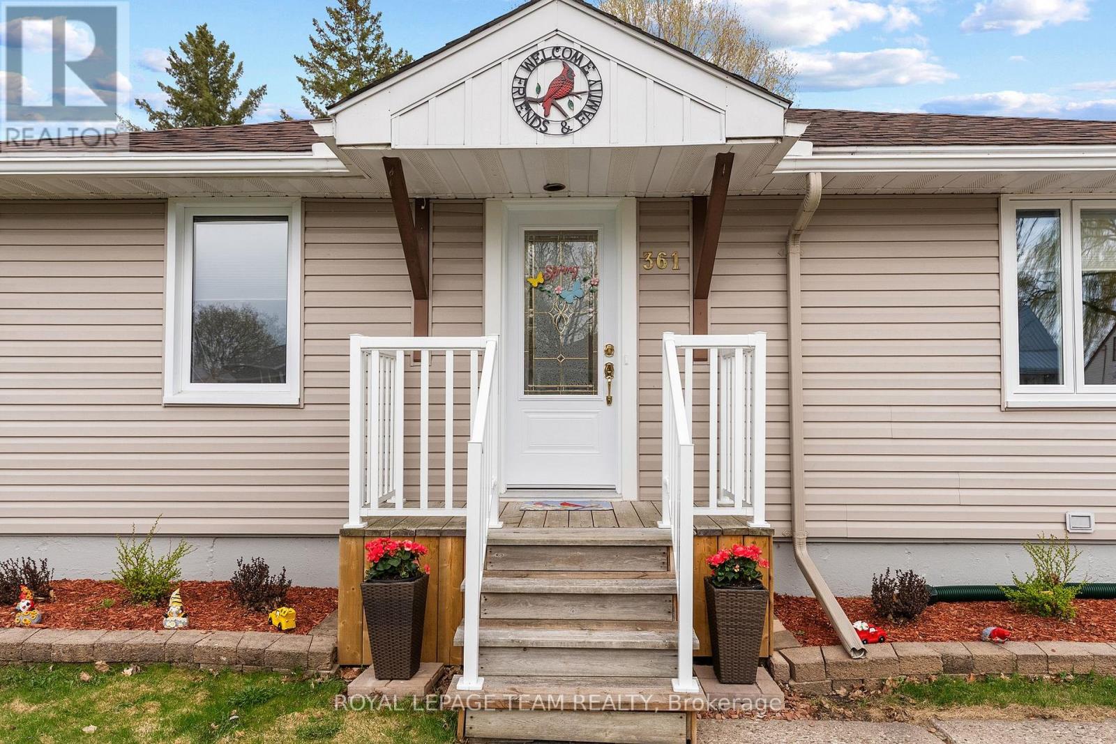 361 Archibald Avenue, Renfrew, Ontario  K7V 3A5 - Photo 3 - X13096494