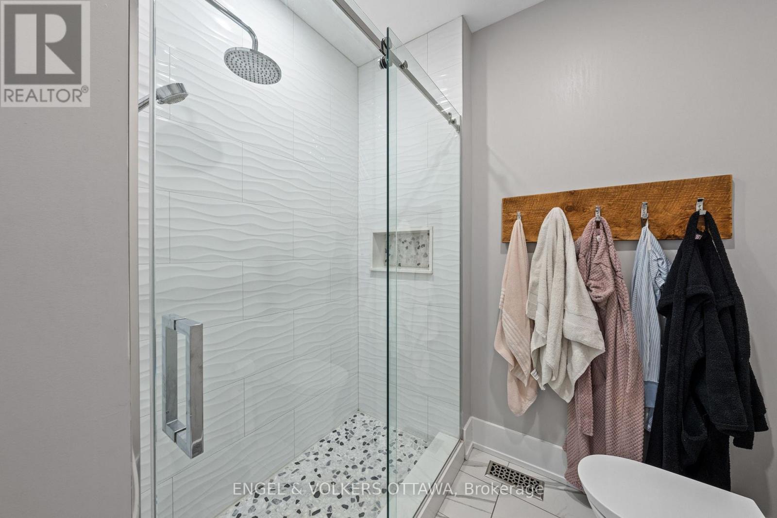 15 Tierney Drive, Ottawa, Ontario  K2J 4W2 - Photo 30 - X13096688