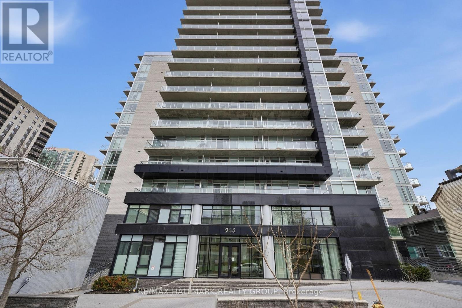106 - 255 BAY STREET, Ottawa, Ontario