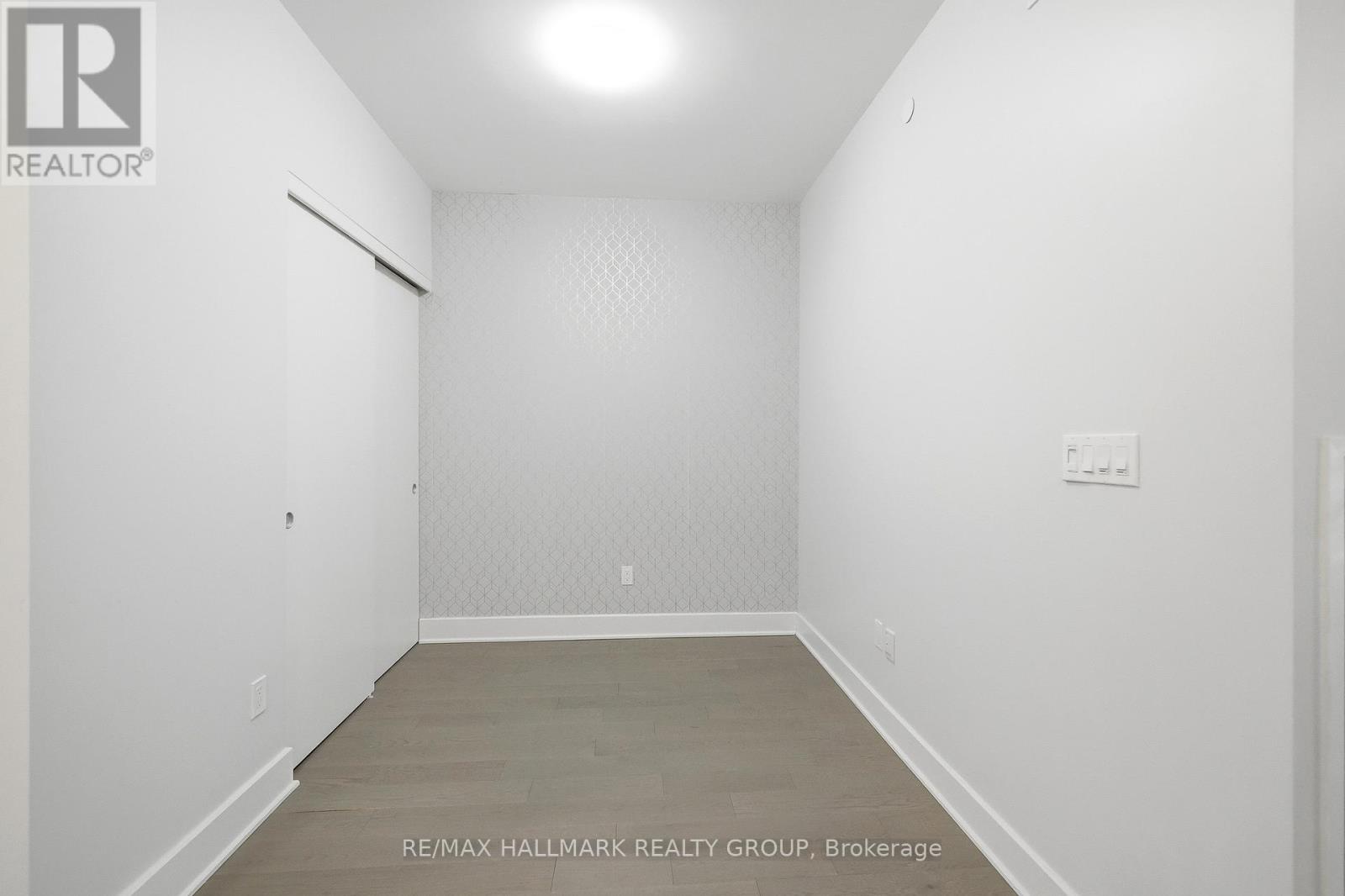 106 - 255 Bay Street, Ottawa, Ontario  K1R 0C5 - Photo 8 - X13096836