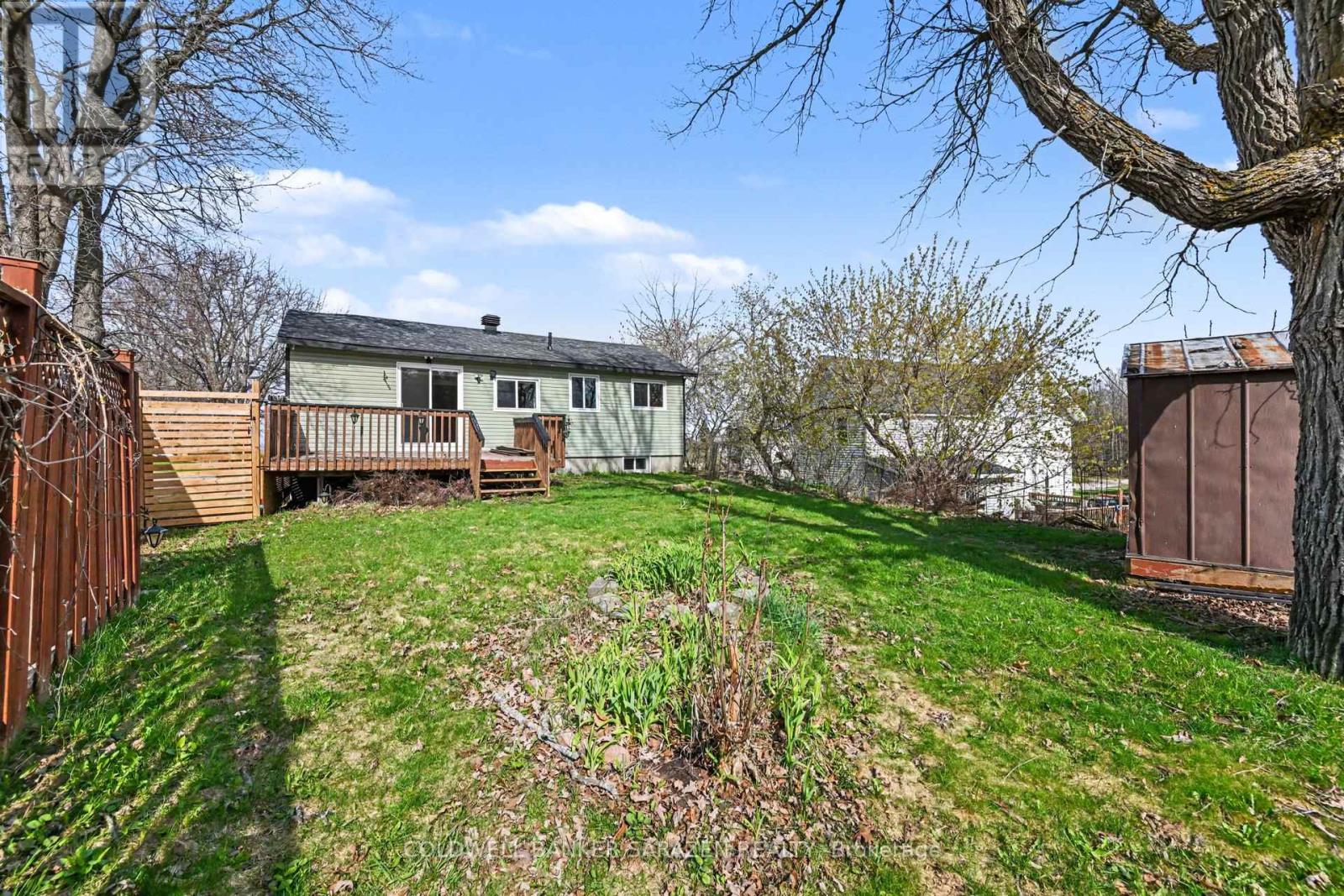 32 Phillips Street, Mcnab/braeside, Ontario  K0A 1G0 - Photo 3 - X13098066