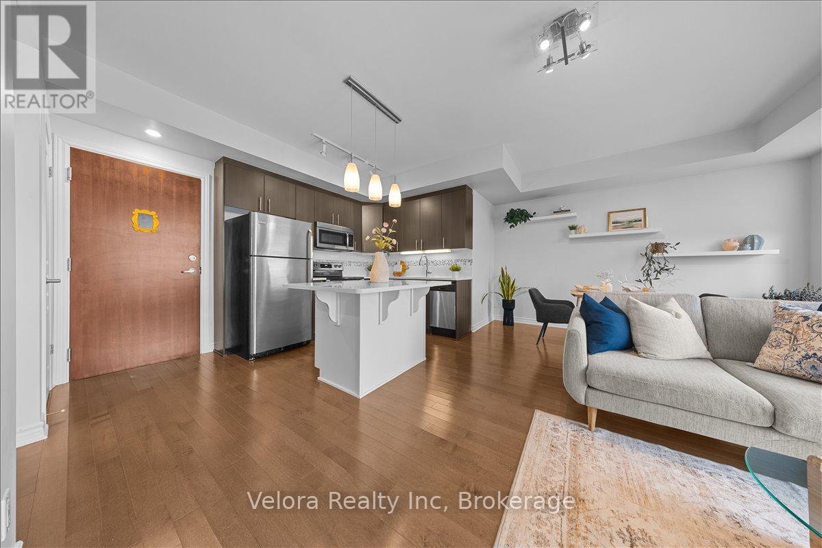 303 - 705 Beauparc Private, Ottawa, Ontario  K1J 0B6 - Photo 4 - X13098276