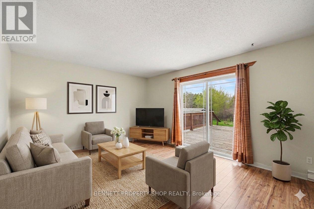 22 Poole Creek Crescent, Ottawa, Ontario  K2S 1T6 - Photo 5 - X13098708