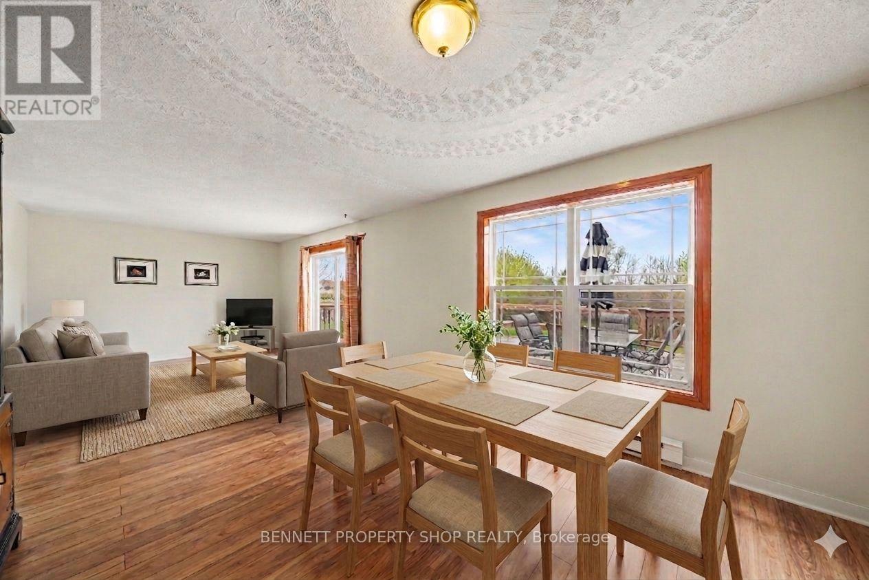 22 Poole Creek Crescent, Ottawa, Ontario  K2S 1T6 - Photo 6 - X13098708