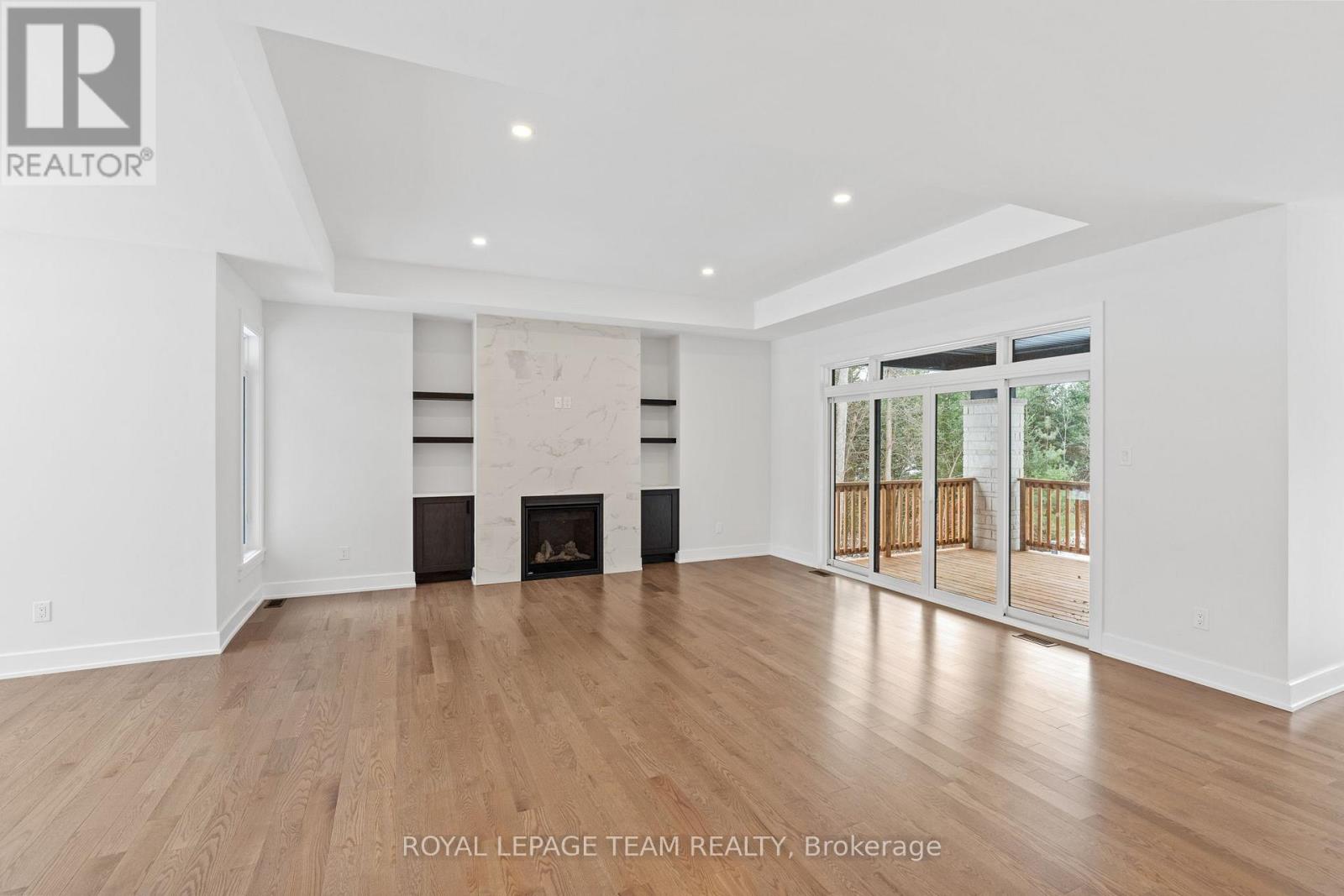 63 Hogan Drive, Mcnab/braeside, Ontario  K7S 0L1 - Photo 7 - X13098886
