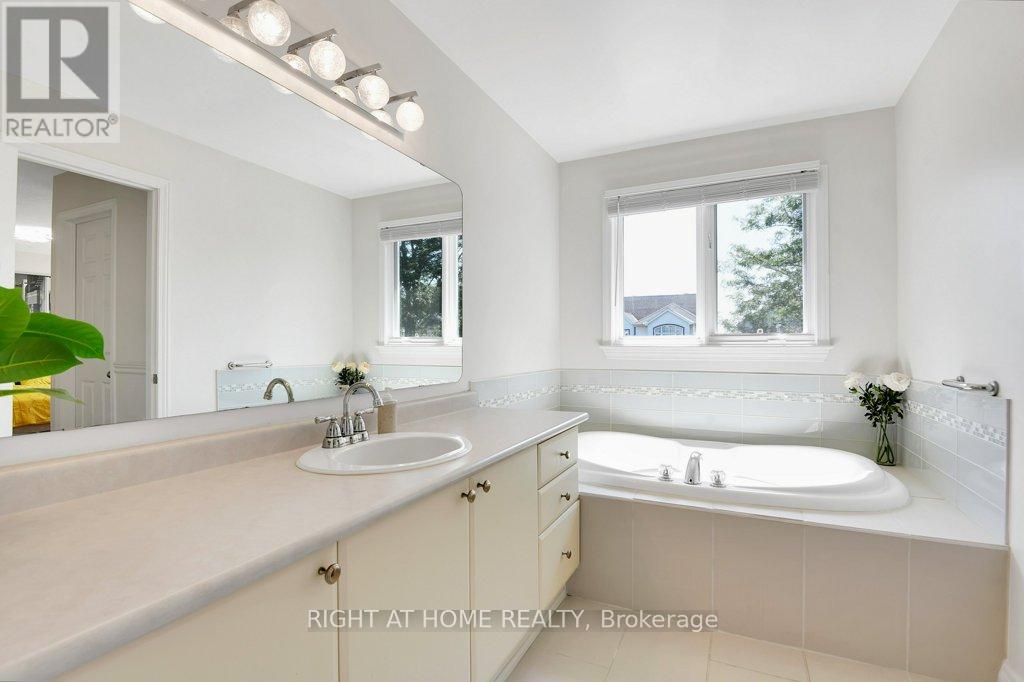 33 Spur Avenue, Ottawa, Ontario  K2M 2R9 - Photo 12 - X13099418