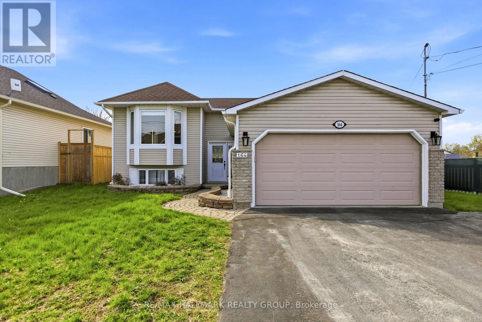 164 PATTERSON CRESCENT, Carleton Place, Ontario