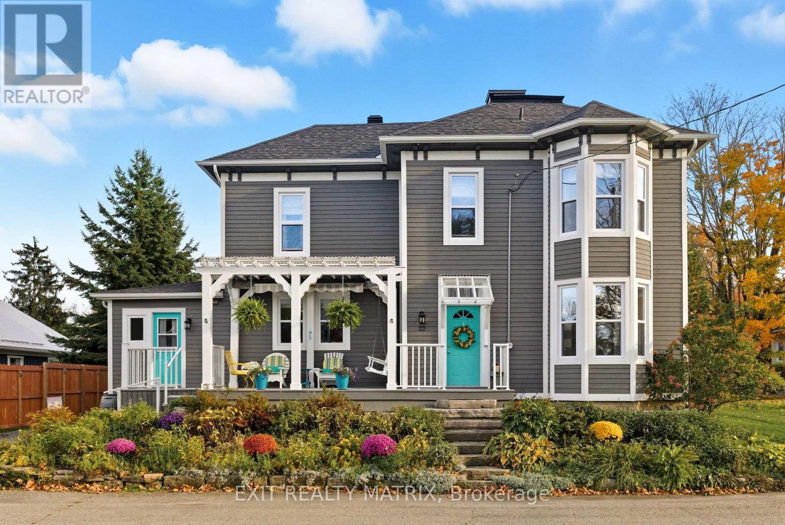 22 WATER STREET E, Rideau Lakes, Ontario