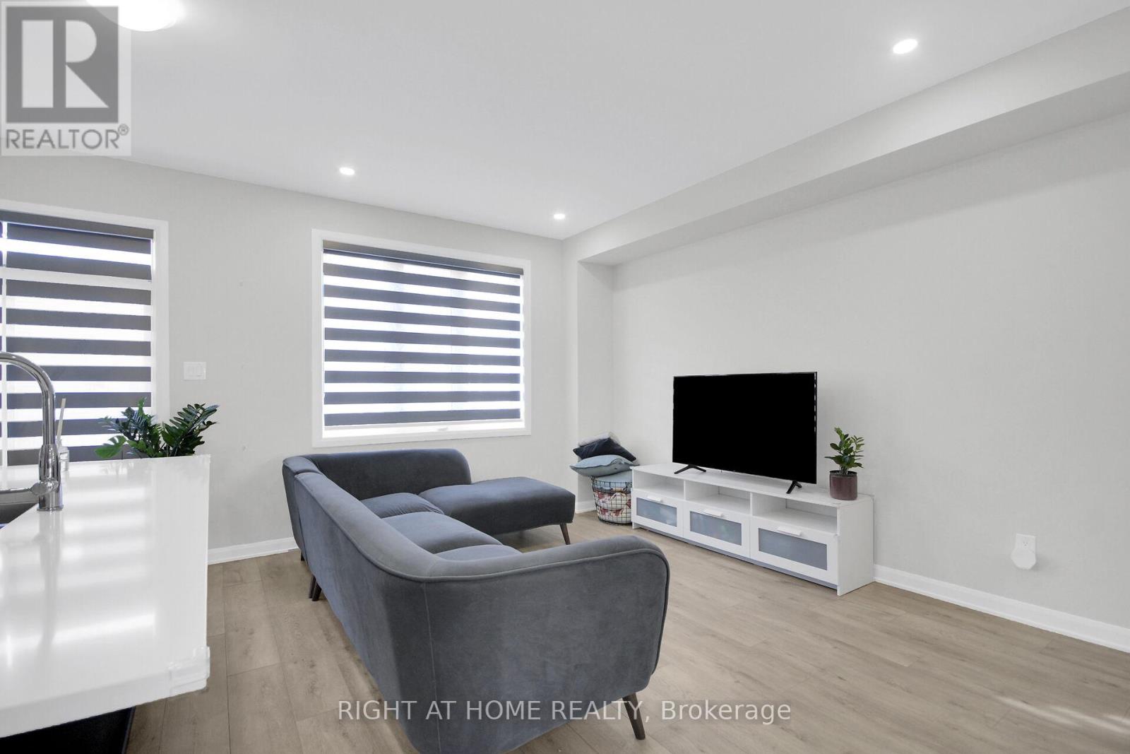 1020 Ballyhale Heights, Ottawa, Ontario  K2J 6Y6 - Photo 11 - X13100184