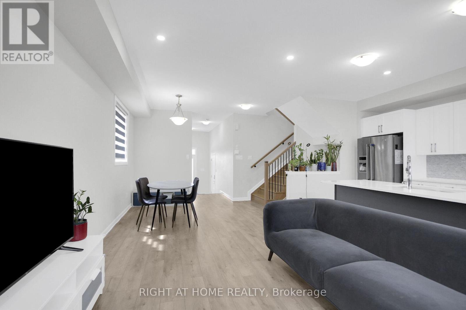 1020 Ballyhale Heights, Ottawa, Ontario  K2J 6Y6 - Photo 15 - X13100184