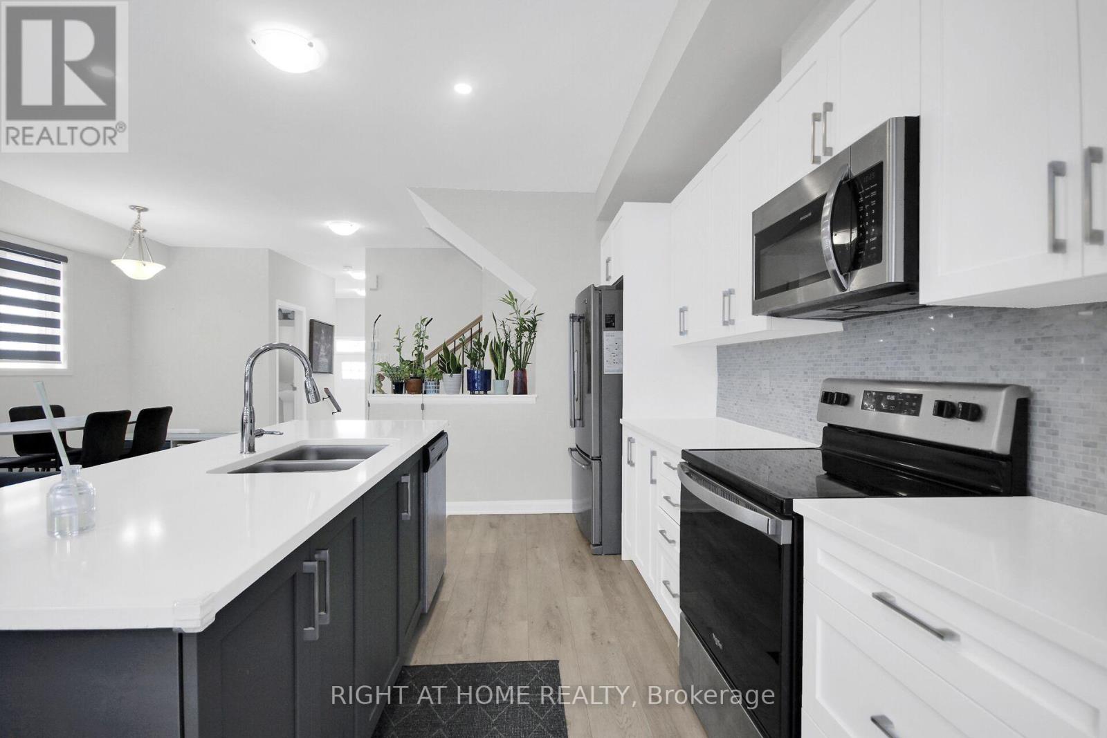 1020 Ballyhale Heights, Ottawa, Ontario  K2J 6Y6 - Photo 19 - X13100184