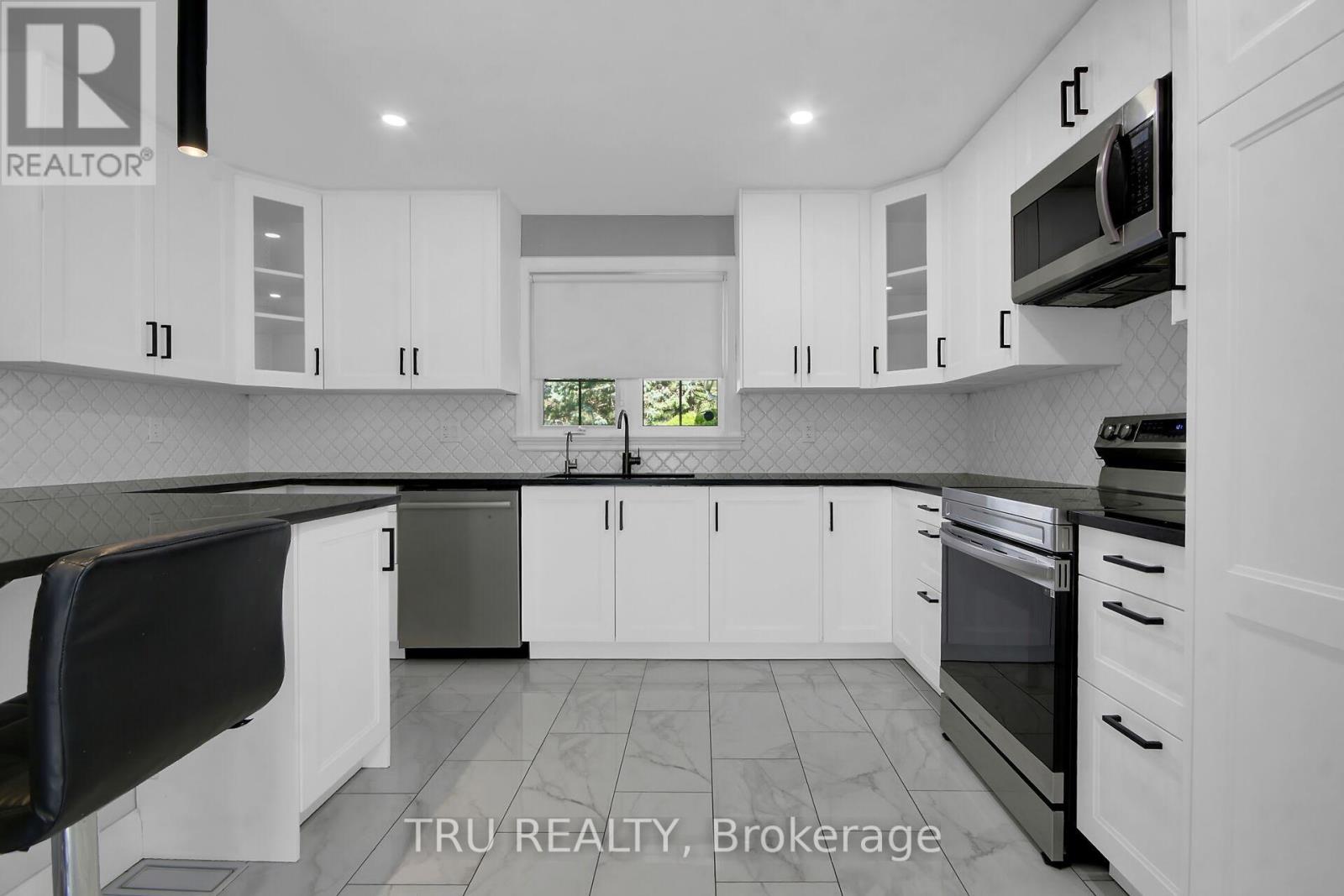 7038 Shields Drive, Ottawa, Ontario  K4P 1A7 - Photo 12 - X13101116