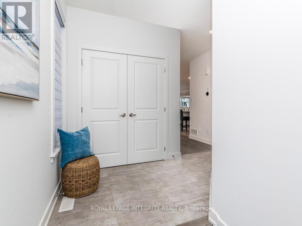 28 Mendoza Way, Ottawa, Ontario  K2S 2S6 - Photo 5 - X13101122