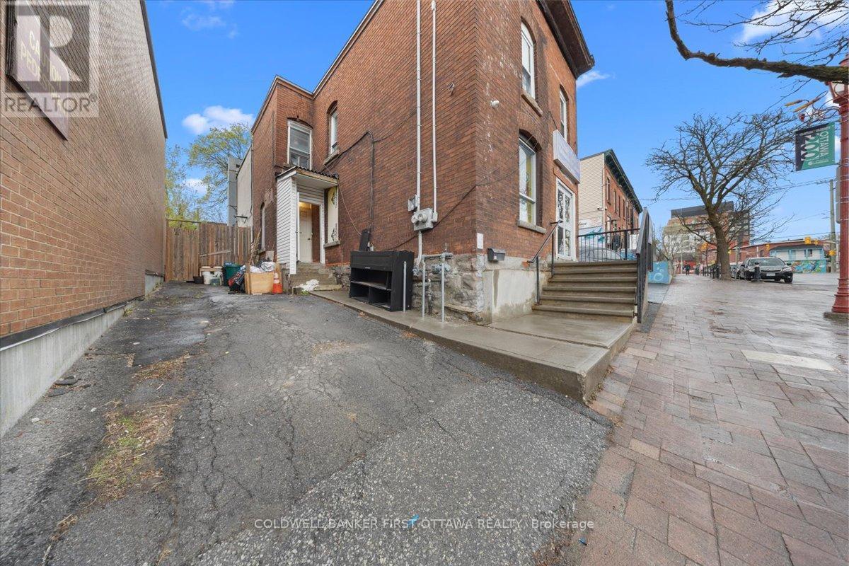 827 Somerset Street W, Ottawa, Ontario  K1R 6R4 - Photo 27 - X13101360