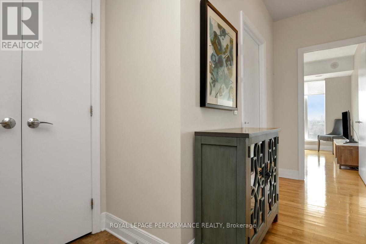 1101 - 75 Cleary Avenue, Ottawa, Ontario  K2A 1R8 - Photo 2 - X13101754