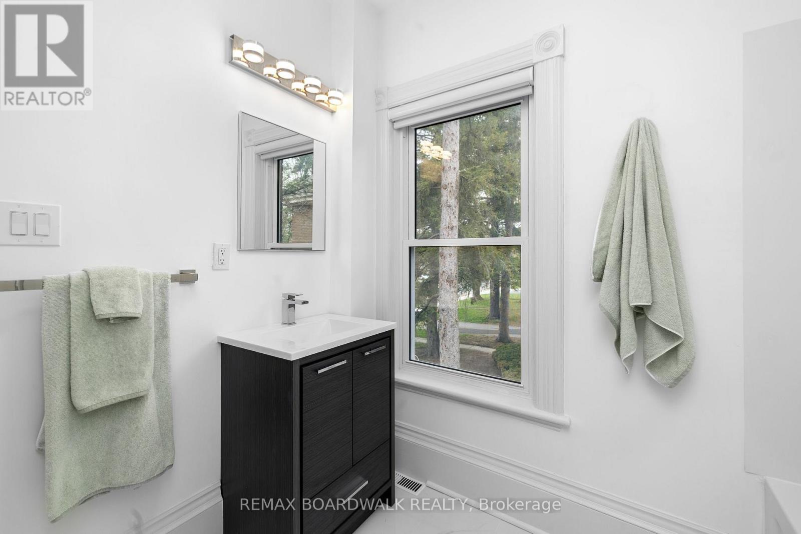 45 Drummond Street W, Perth, Ontario  K7H 2J9 - Photo 27 - X13102108