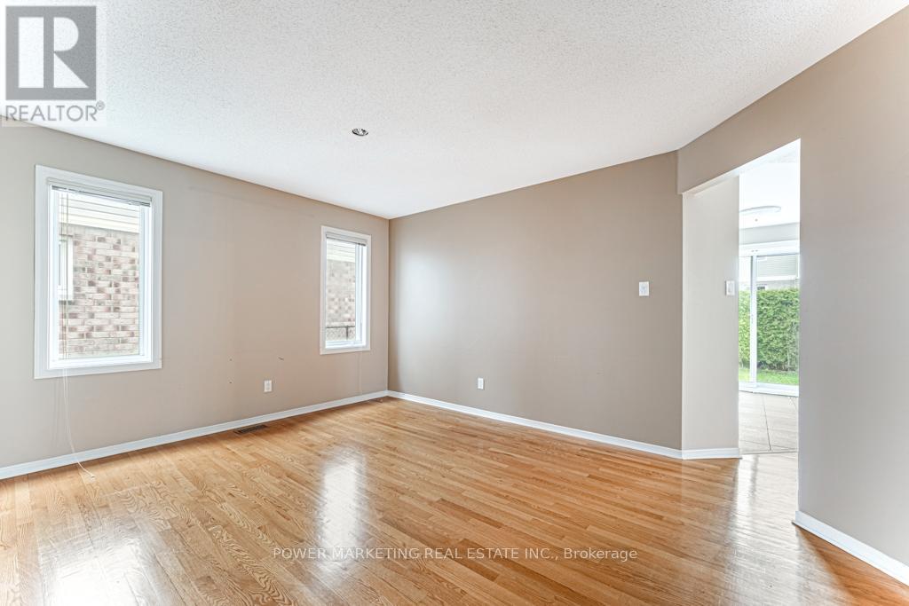 3019 Quail Run Avenue, Ottawa, Ontario  K1T 3S1 - Photo 12 - X13104788