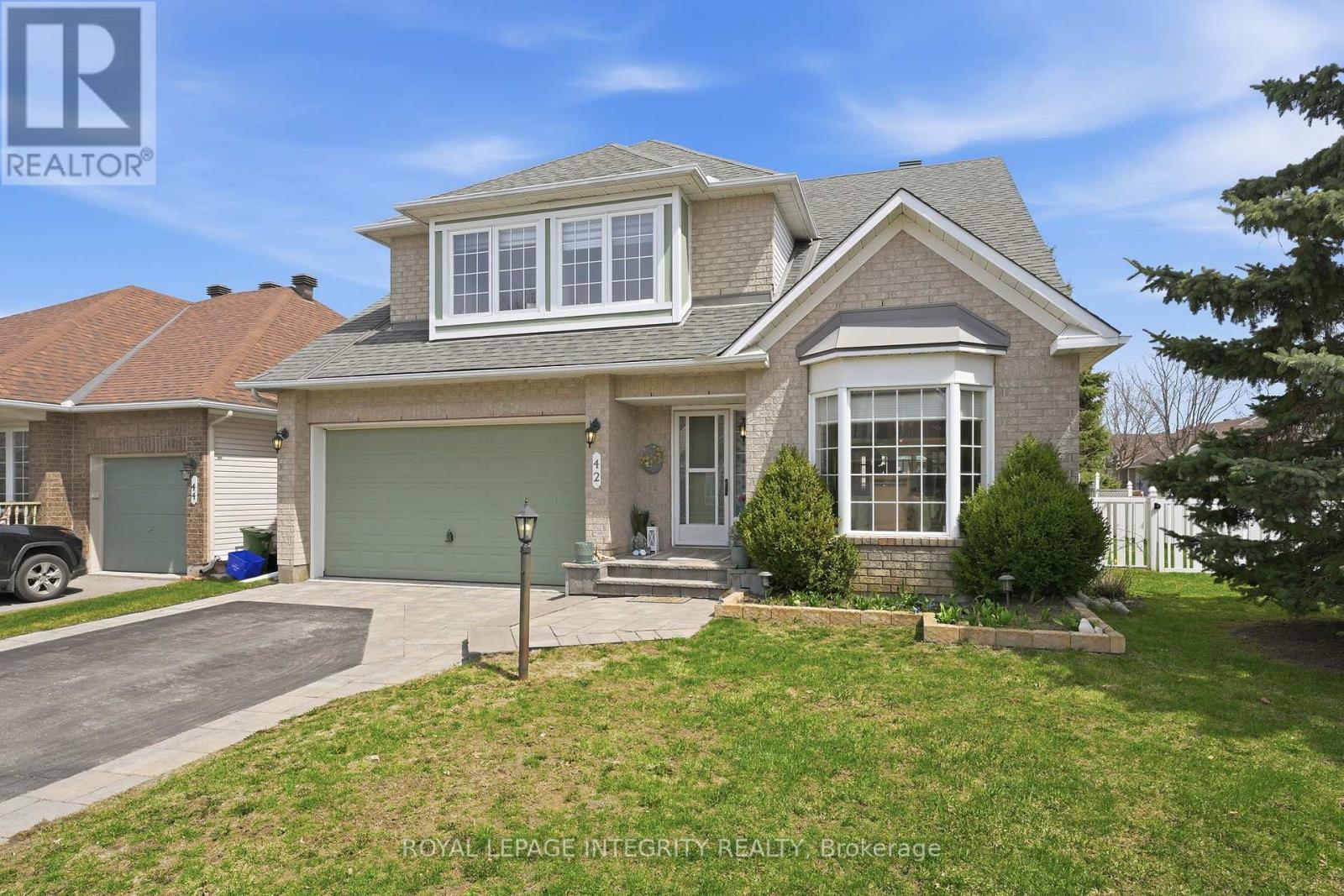 42 Settler's Ridge Way, Ottawa, Ontario  K2J 4V2 - Photo 2 - X13105576