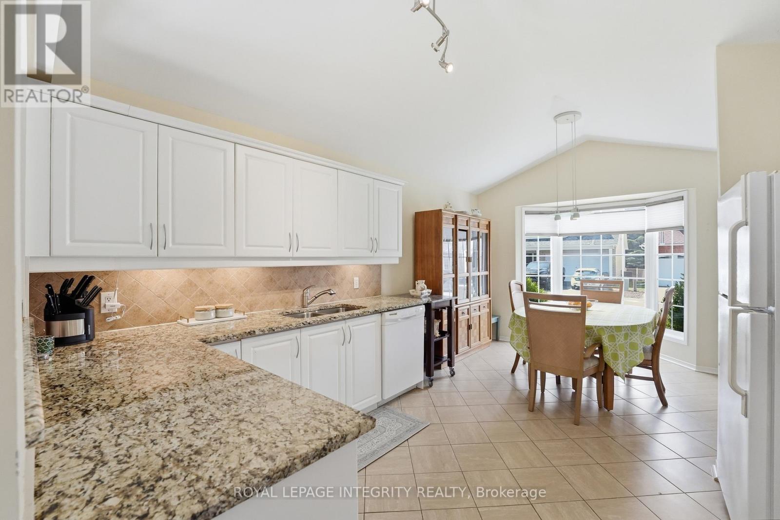 42 Settler's Ridge Way, Ottawa, Ontario  K2J 4V2 - Photo 9 - X13105576