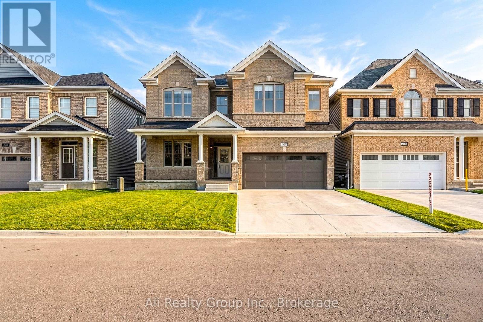38 MUDMINNOW CRESCENT, Ottawa, Ontario