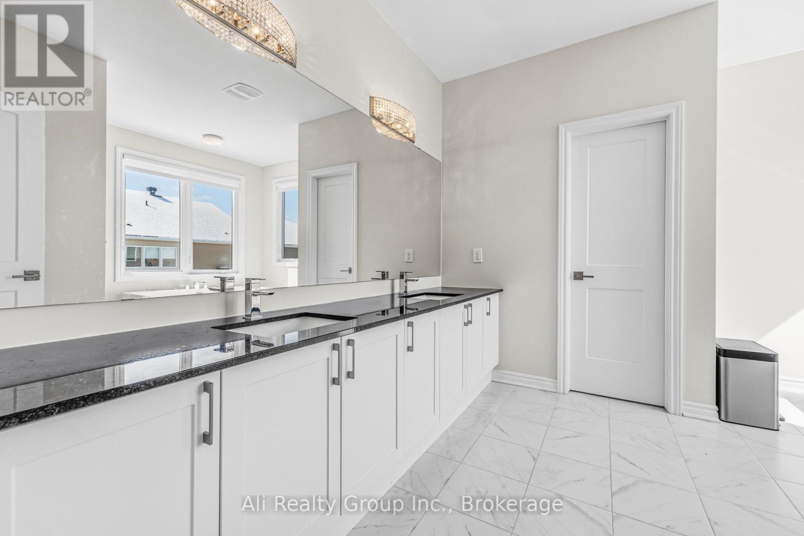 38 Mudminnow Crescent, Ottawa, Ontario  K4A 5H8 - Photo 16 - X13105852
