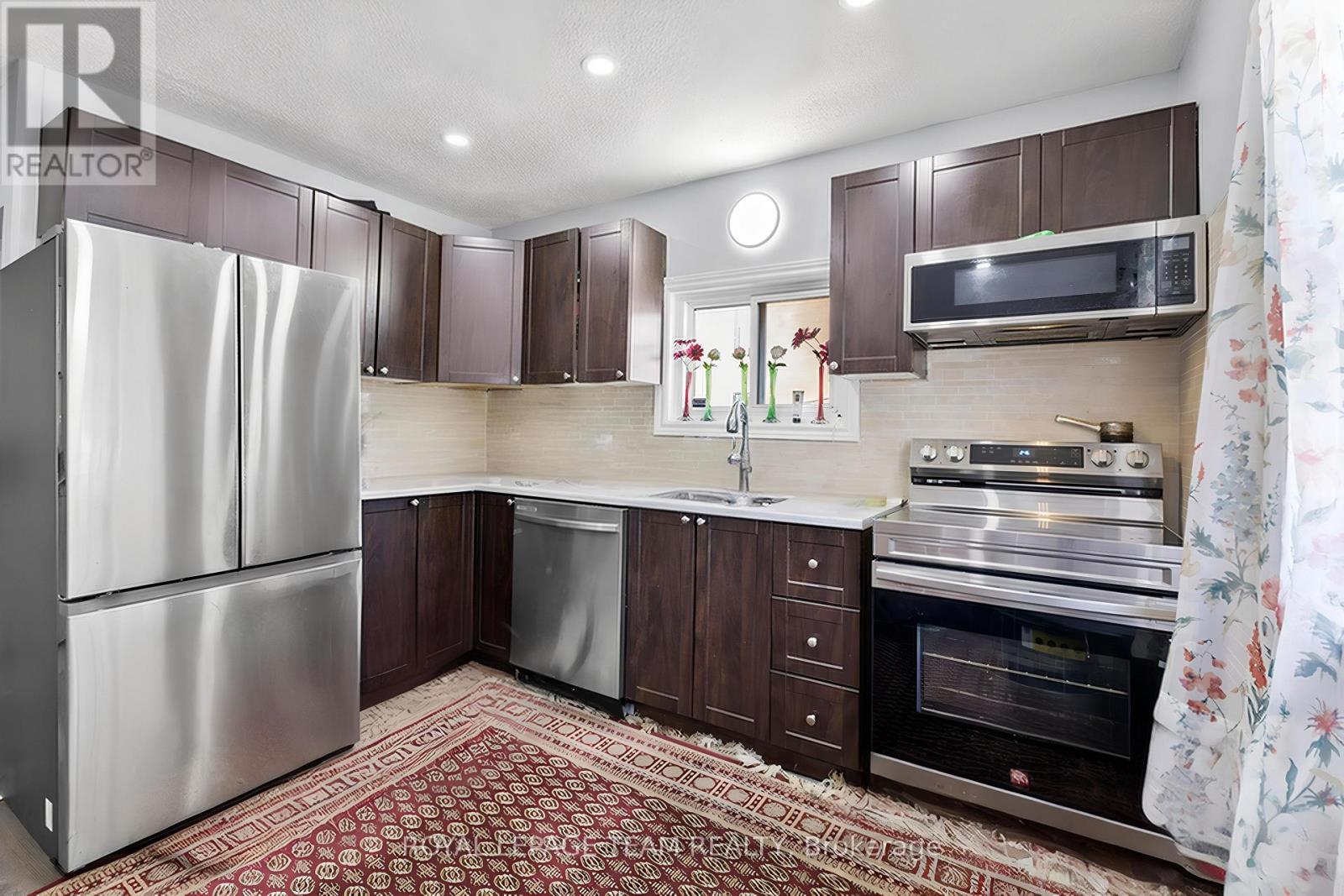 105 Jolliet Avenue, Ottawa, Ontario  K1L 5H1 - Photo 8 - X13106220