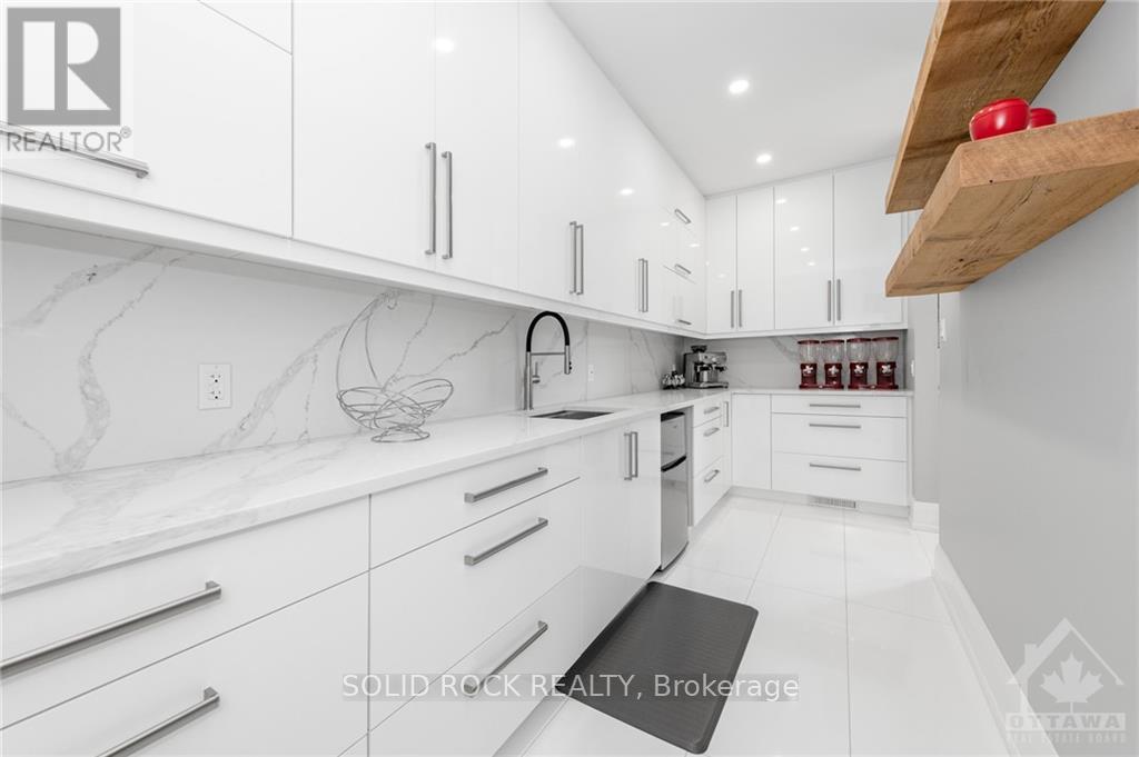 224 Roger Road, Ottawa, Ontario  K1H 5C6 - Photo 8 - X13106226