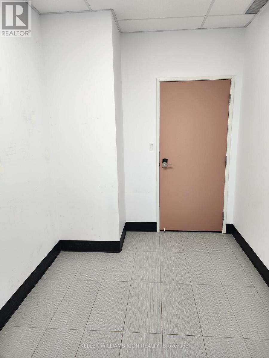 Unit 5 Suite 11 - 224 Hunt Club Road, Ottawa, Ontario  K1V 1C1 - Photo 5 - X13106356