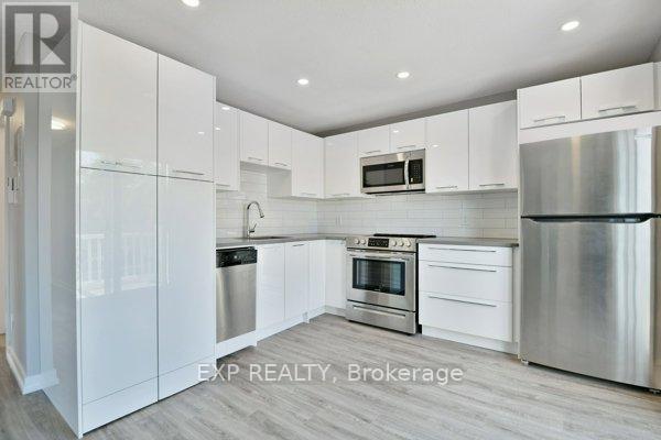 369 Lafontaine Avenue, Ottawa, Ontario  K1L 6X9 - Photo 10 - X13107874