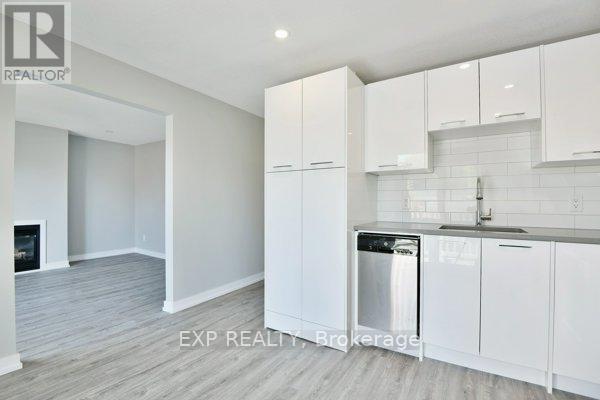 369 Lafontaine Avenue, Ottawa, Ontario  K1L 6X9 - Photo 11 - X13107874