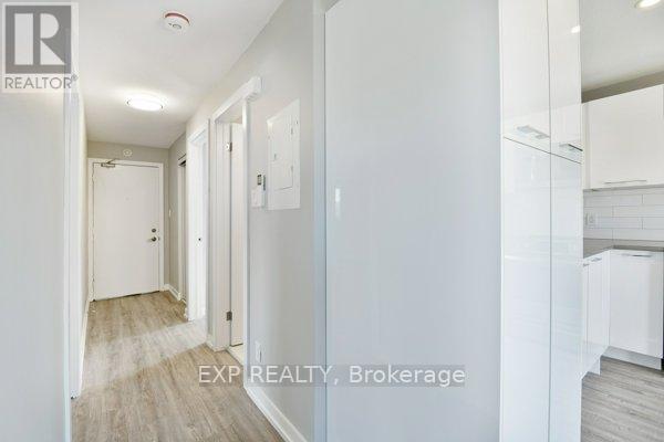 369 Lafontaine Avenue, Ottawa, Ontario  K1L 6X9 - Photo 7 - X13107874