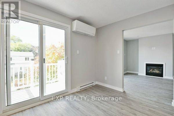 369 Lafontaine Avenue, Ottawa, Ontario  K1L 6X9 - Photo 9 - X13107874