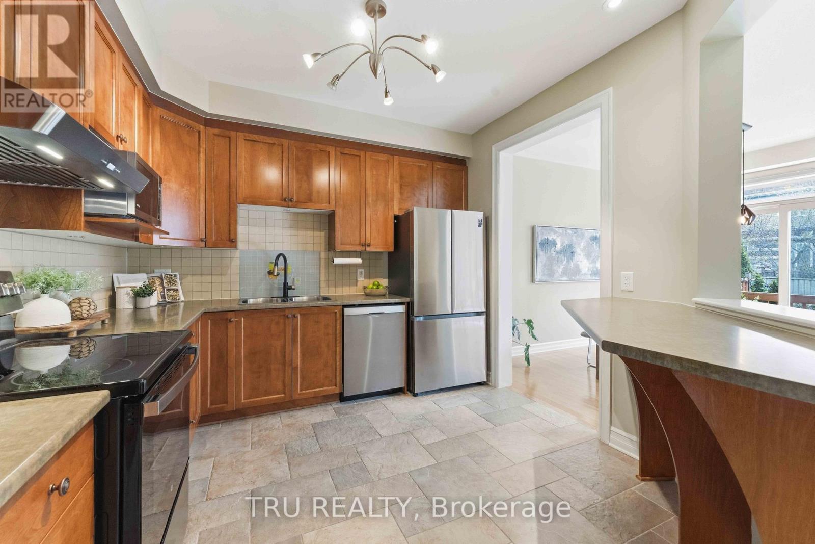 449 Celtic Ridge Crescent, Ottawa, Ontario  K2W 0B1 - Photo 8 - X13108228