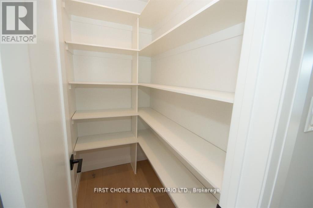 296 Riverdale Avenue, Ottawa, Ontario  K1S 1R1 - Photo 12 - X13108300