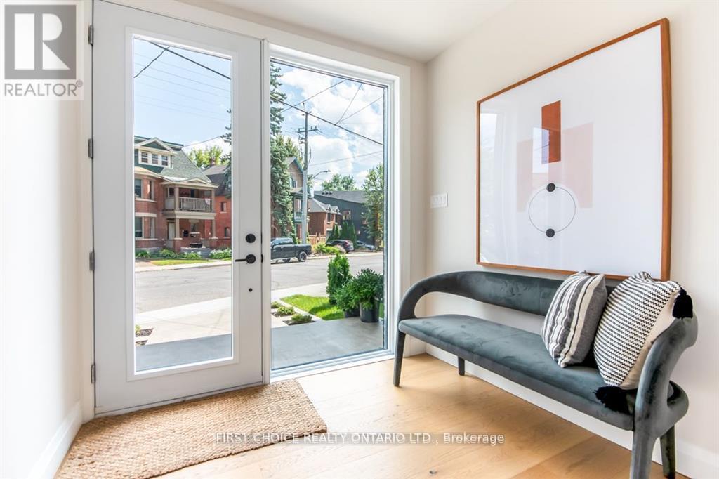 296 Riverdale Avenue, Ottawa, Ontario  K1S 1R1 - Photo 2 - X13108300