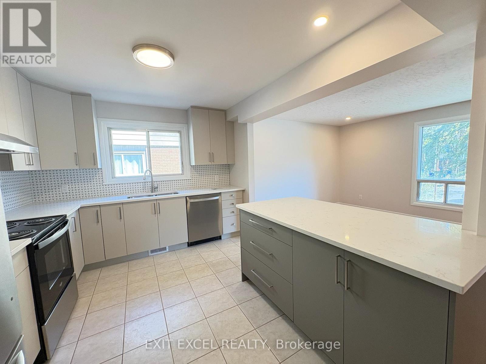 1 - 816 Dundee Avenue, Ottawa, Ontario  K2B 5S9 - Photo 4 - X13108810
