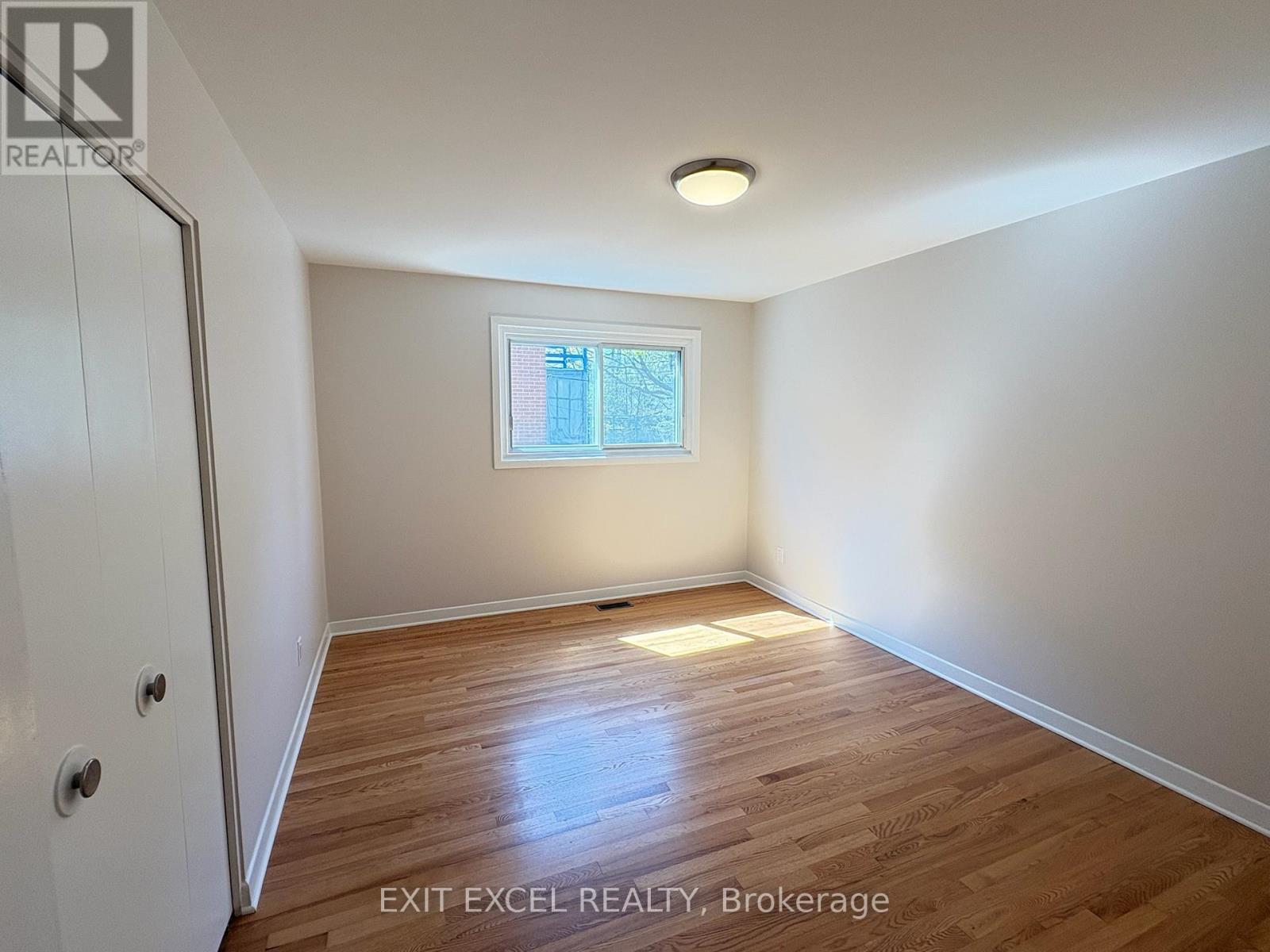 1 - 816 Dundee Avenue, Ottawa, Ontario  K2B 5S9 - Photo 8 - X13108810