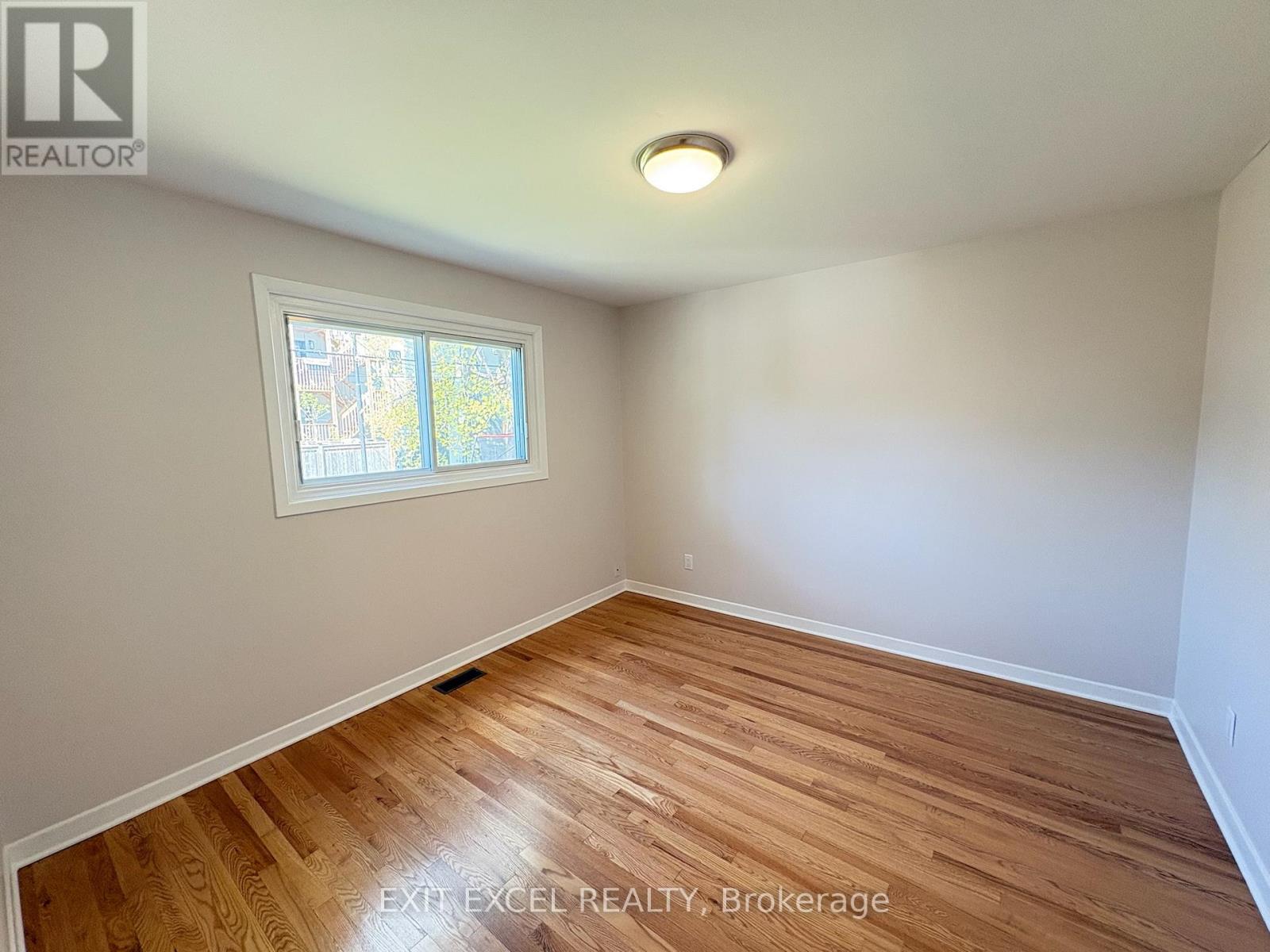1 - 816 Dundee Avenue, Ottawa, Ontario  K2B 5S9 - Photo 9 - X13108810
