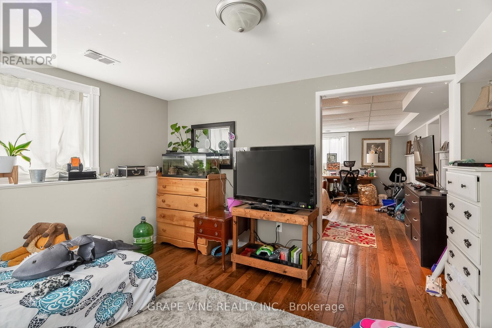46 Macfarlane Road, Ottawa, Ontario  K2E 6V5 - Photo 26 - X13108908
